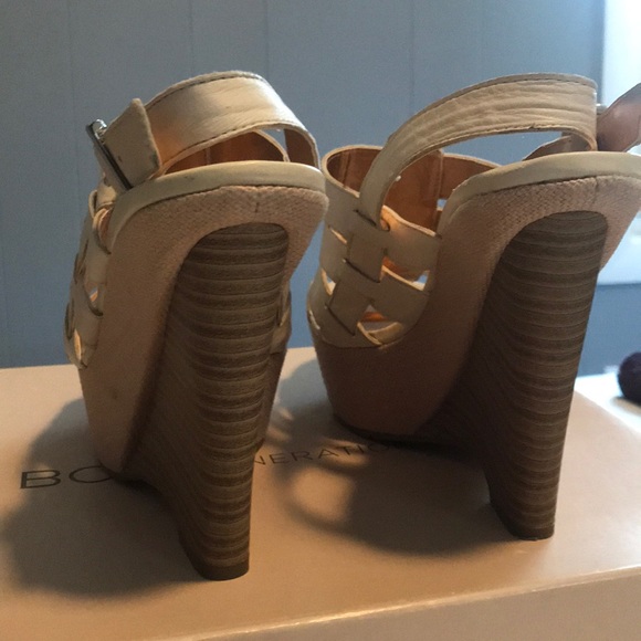 BCBG wedgies - Picture 3 of 3